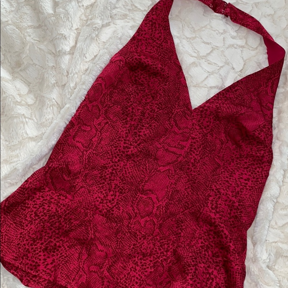 Guess top NWT - Picture 4 of 8